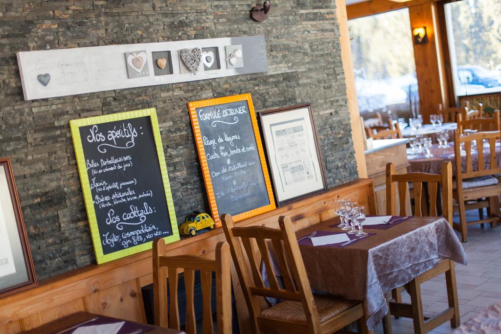 Hotel Restaurant La Darbella Ле-Русс Экстерьер фото